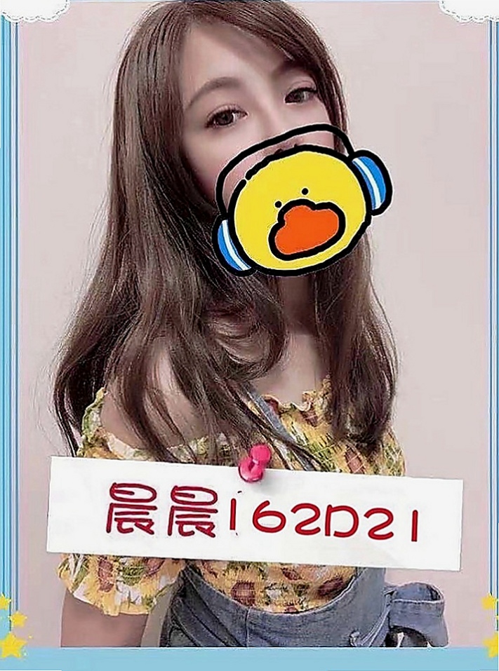 大安找小姐:秀秀 |音樂系播音員|165cm|43kg/|D杯|24y|