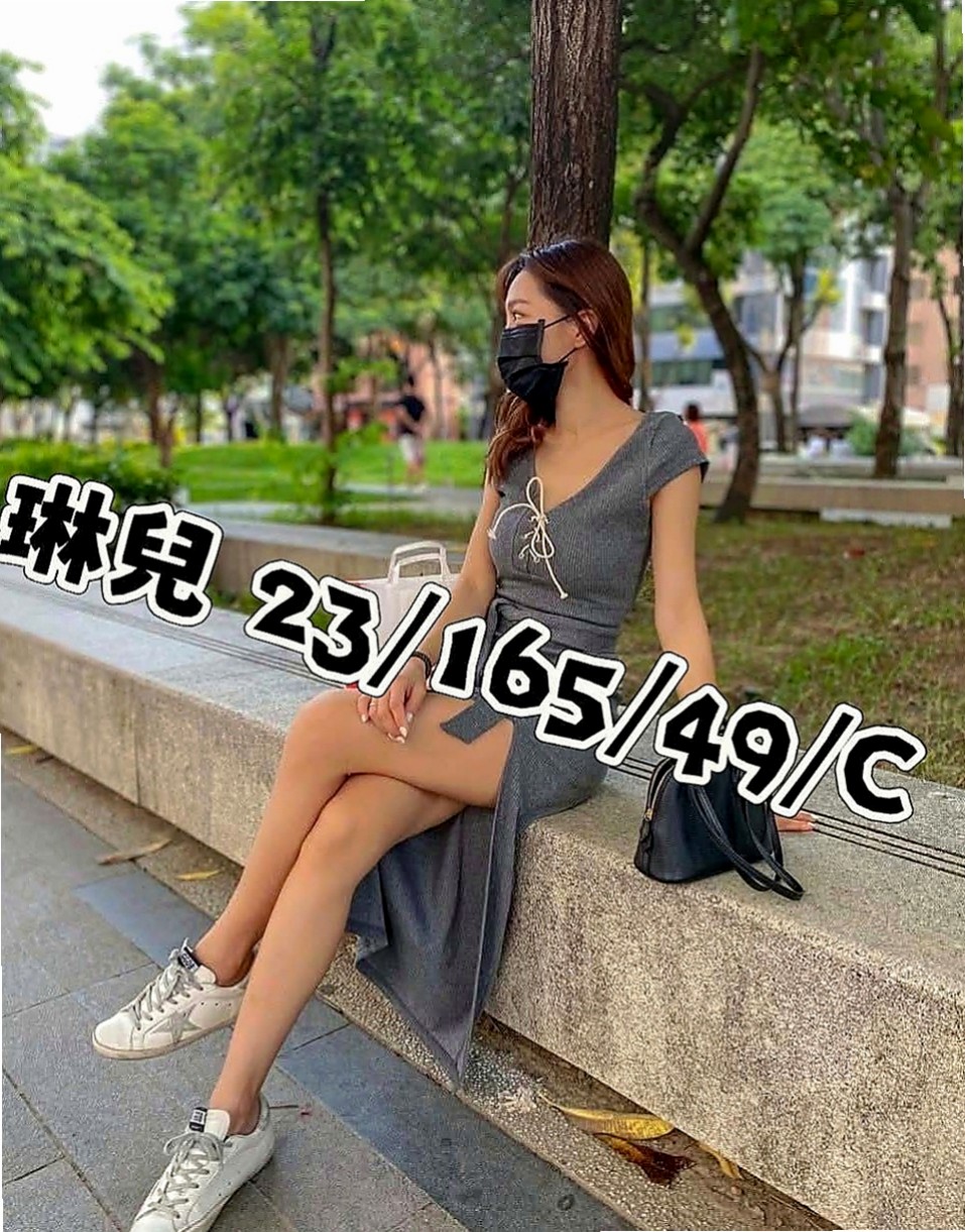楠梓外叫:丁琪 |甜美美容師|170cm|52kg|C杯|21y|